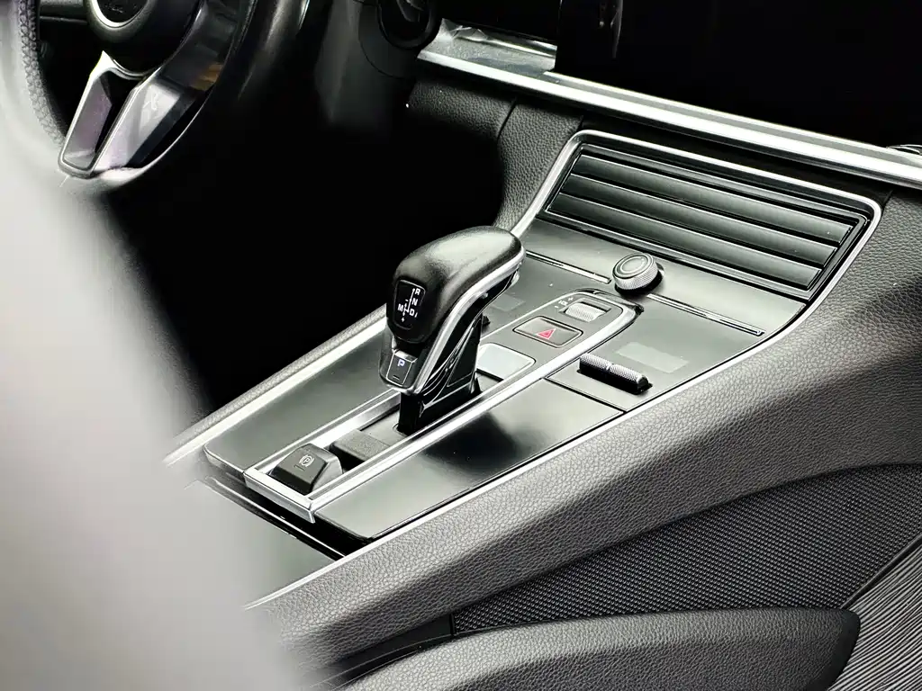 Porsche Panamera — миниатюра 20