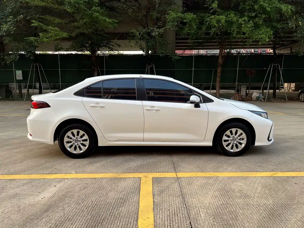 Toyota Corolla — миниатюра 2