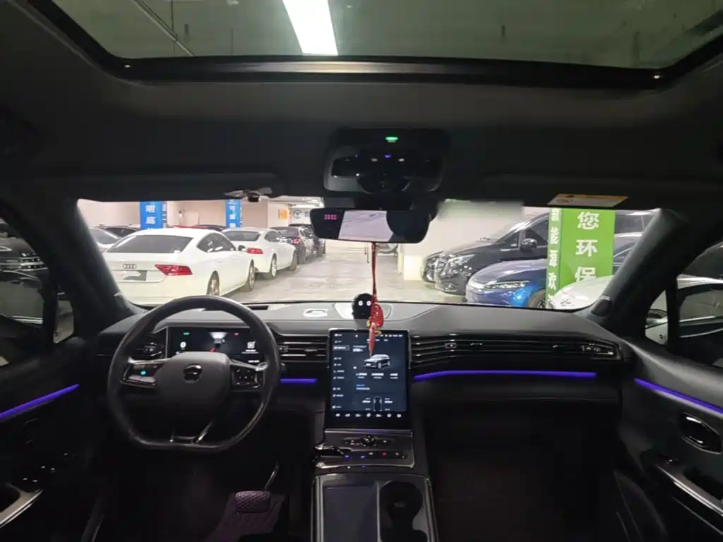 NIO ES6 — миниатюра 18