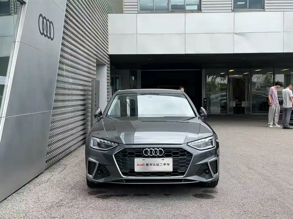 Audi A4L — миниатюра 2