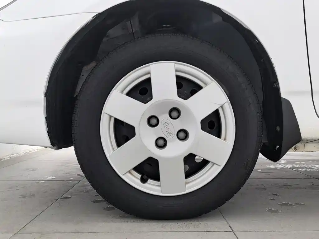 BYD F3 — миниатюра 17