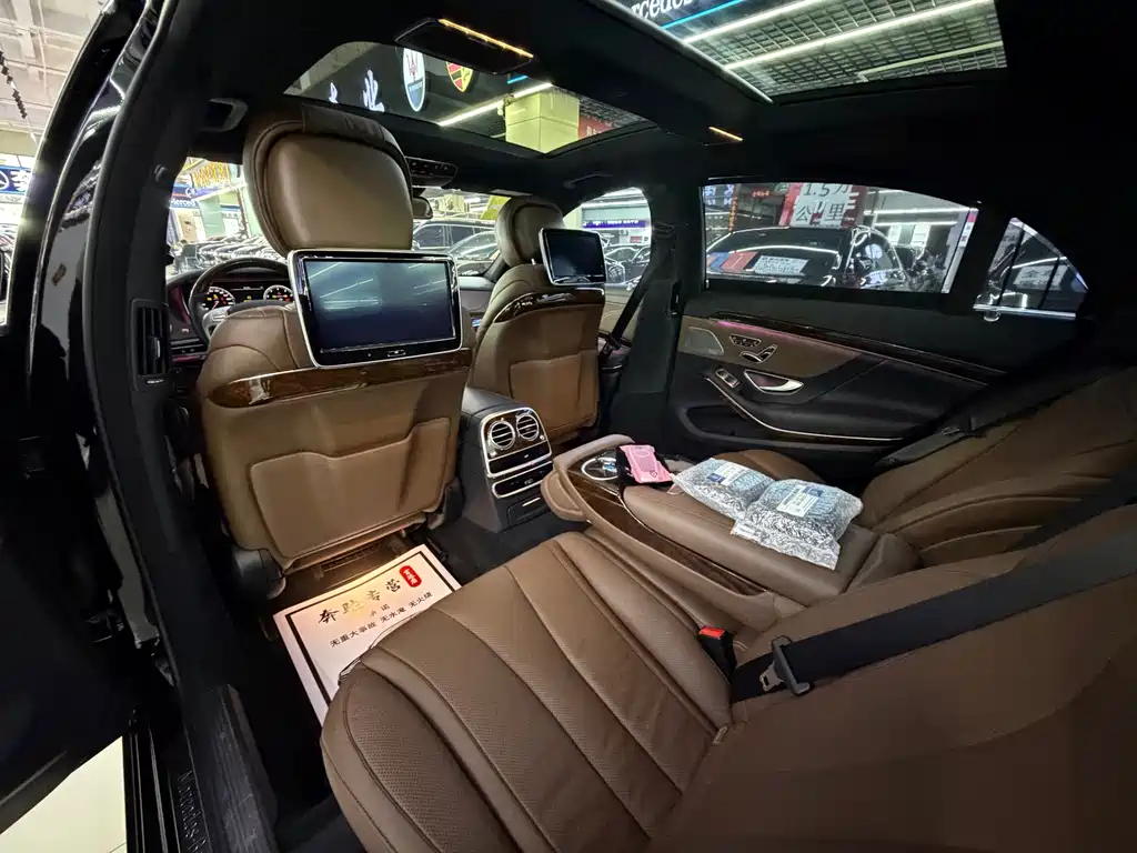 Mercedes-Benz S-Class — миниатюра 8