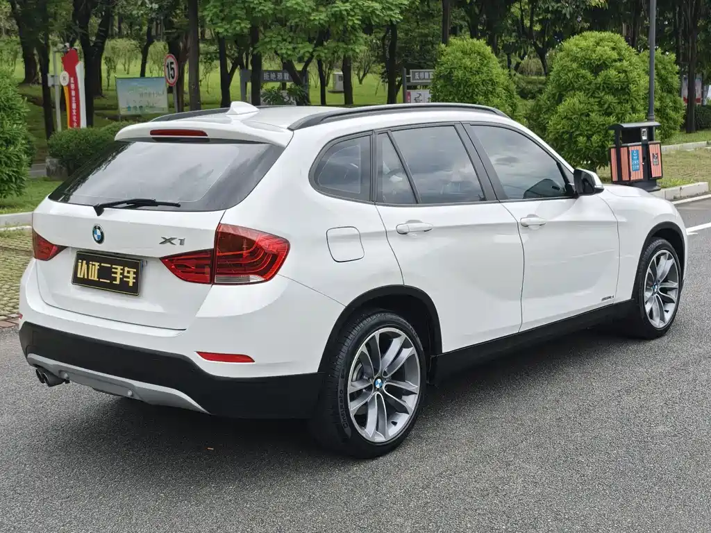 BMW X1 — миниатюра 13