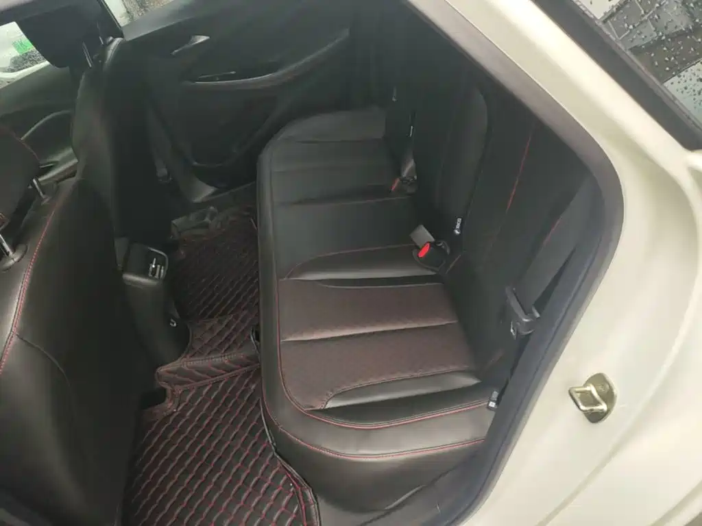 Buick Verano — миниатюра 17