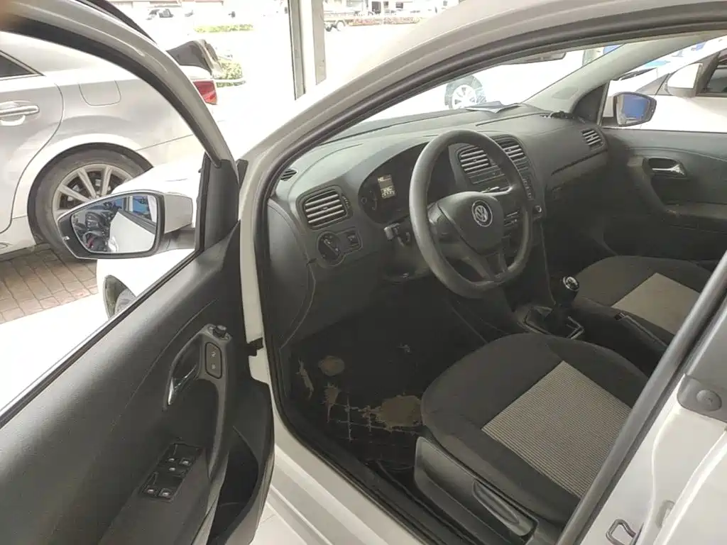 Volkswagen Polo — миниатюра 16