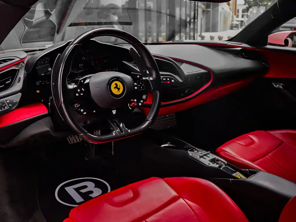 Ferrari SF90 3.9T V8 Stradale, фото 12
