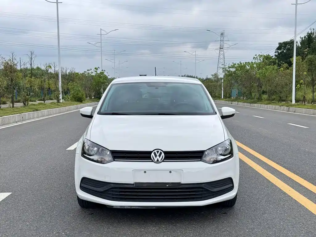 Volkswagen Polo — миниатюра 2
