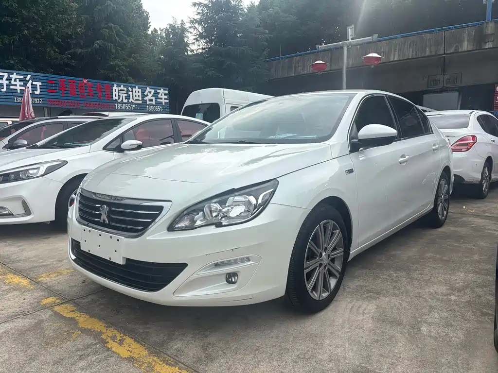 Peugeot 408