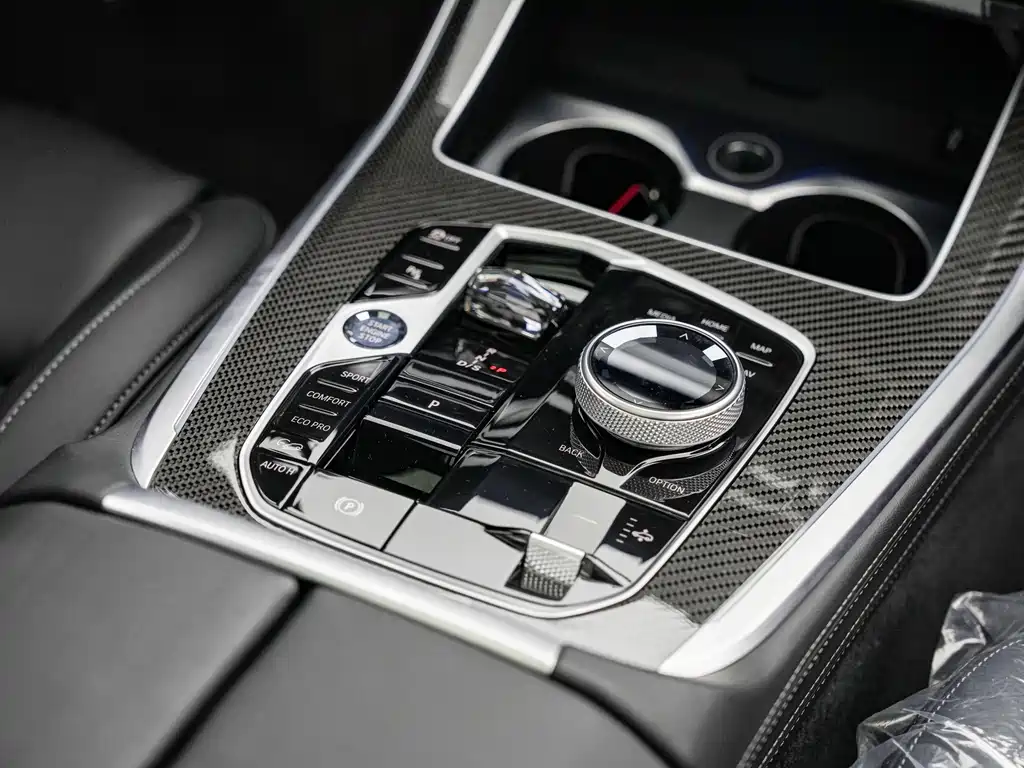 BMW X7 M60i — миниатюра 12