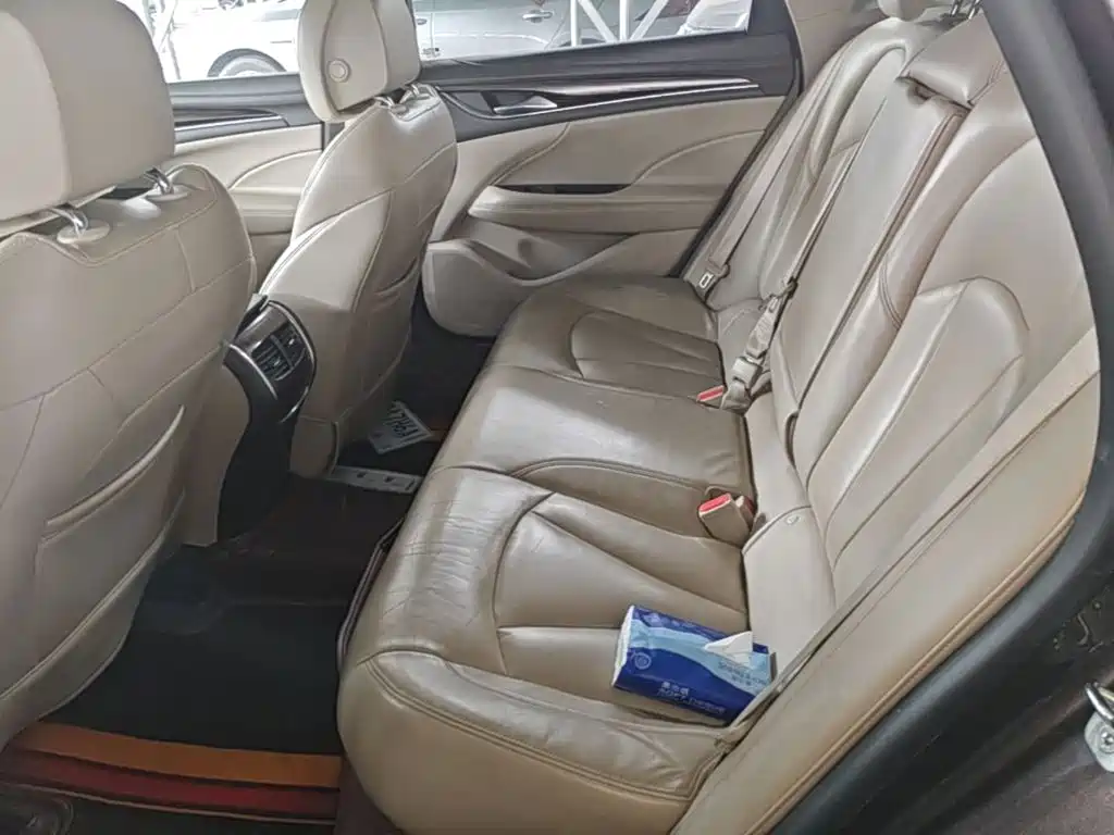 Buick LaCrosse — миниатюра 17