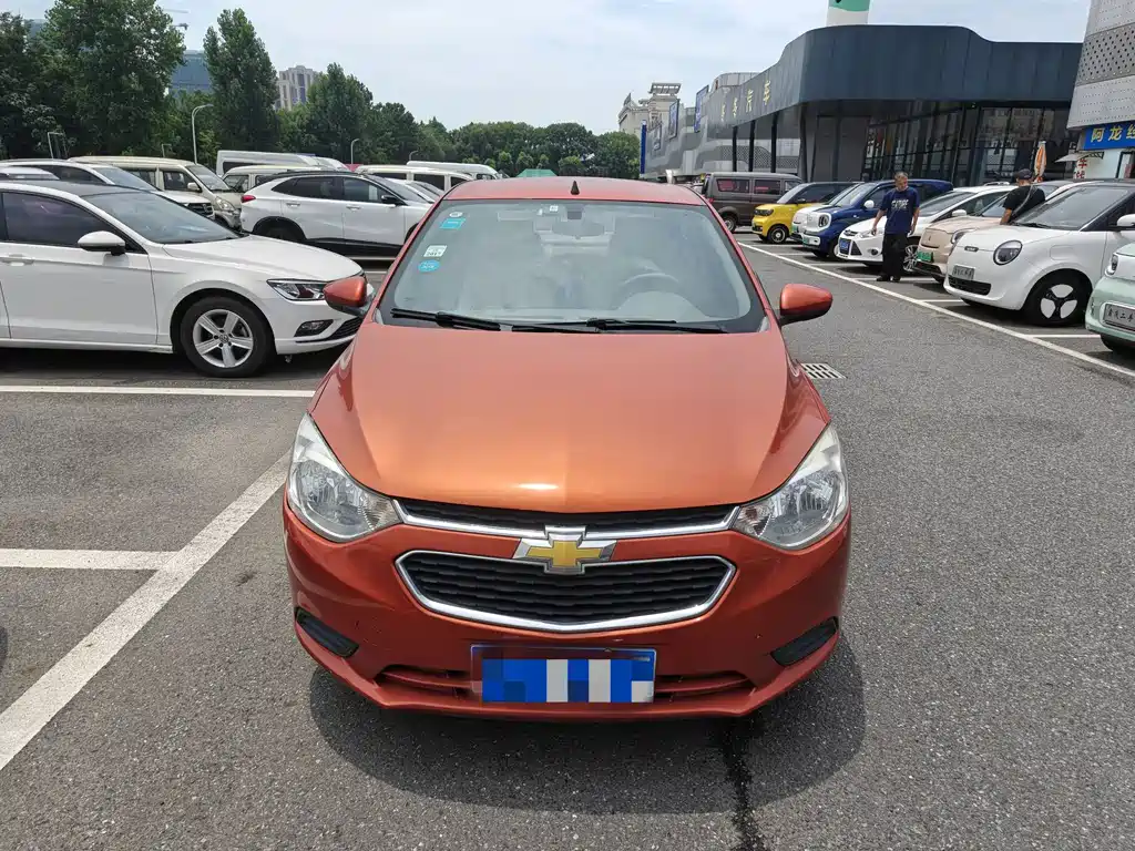 Chevrolet Sail 2015 3 1.3L AMT