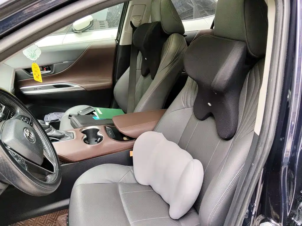 Toyota Harrier — миниатюра 8