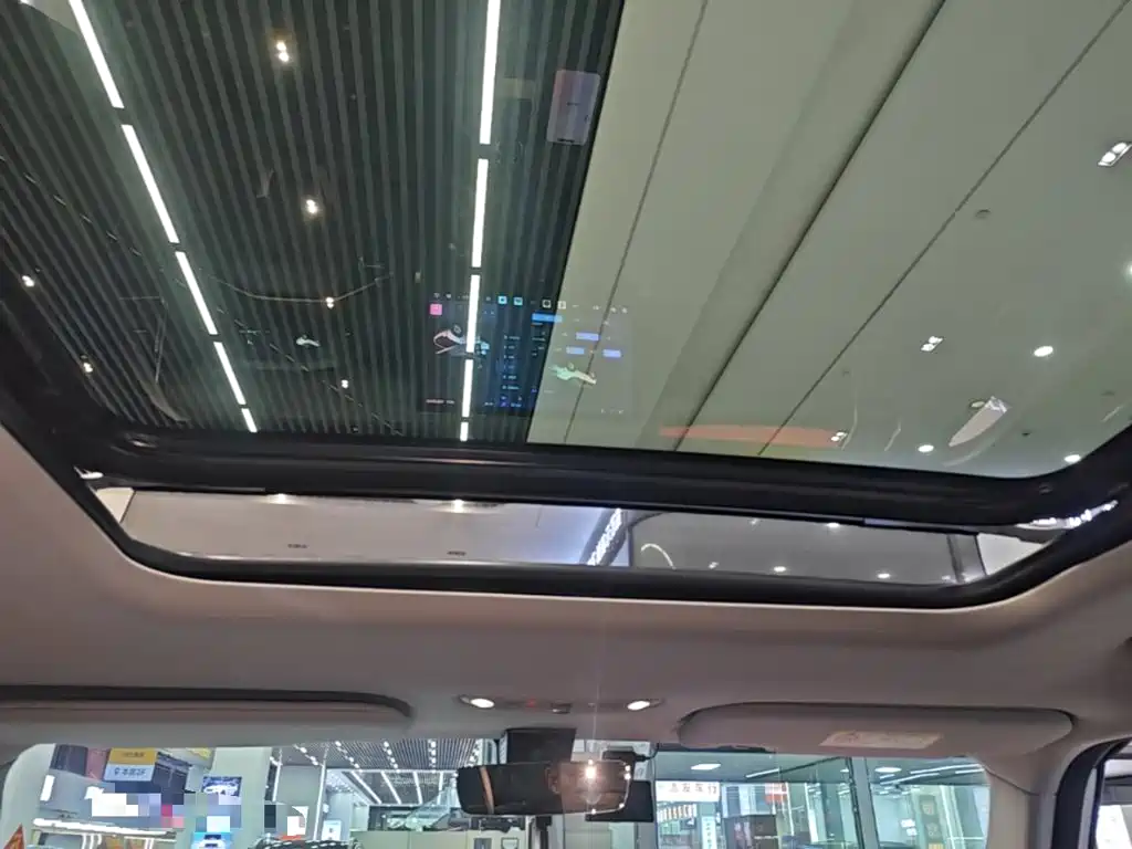 iCAR iCAR 03 — миниатюра 18