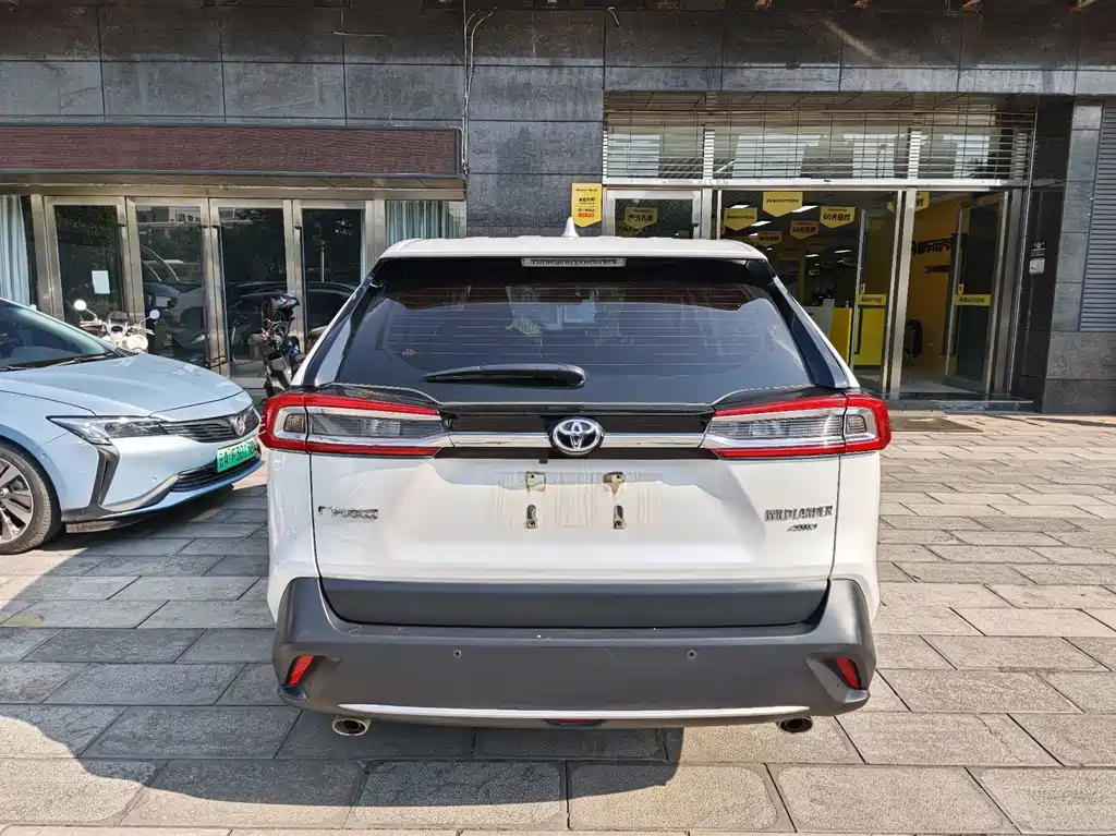 Toyota Wildlander — миниатюра 7