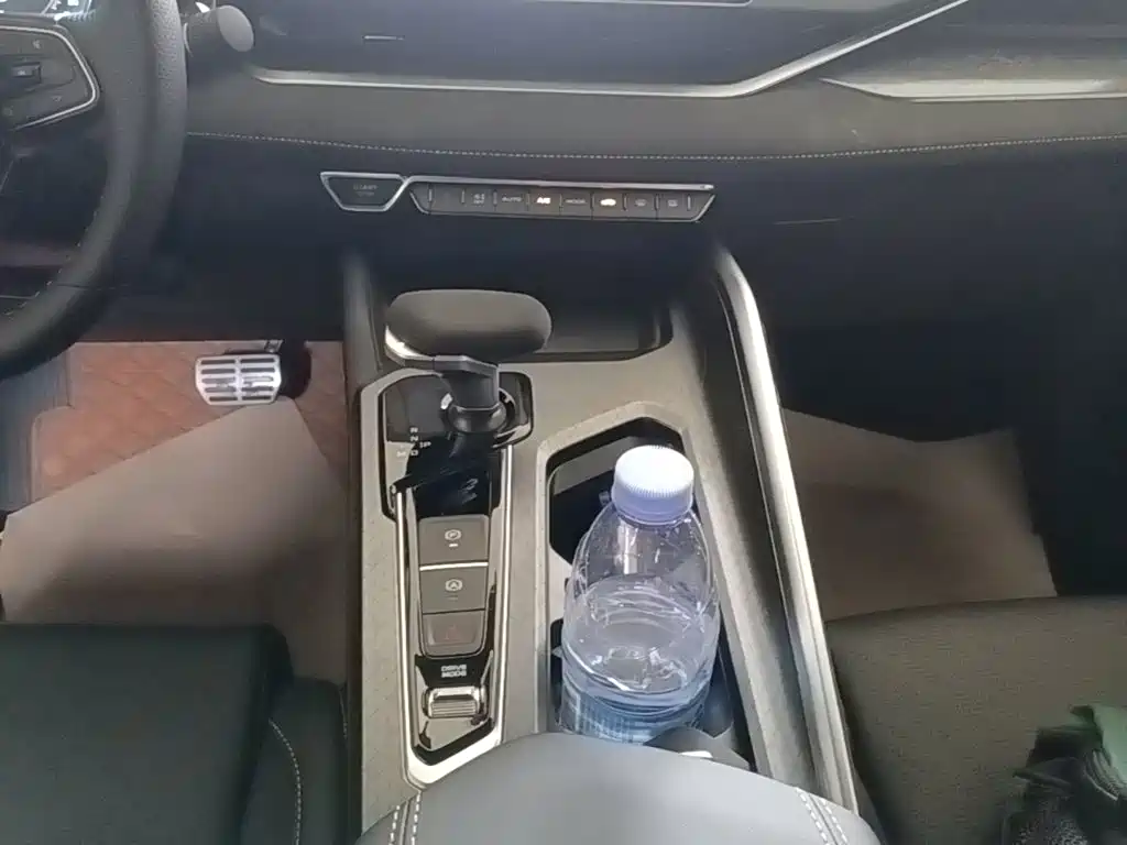 Geely Xingrui — миниатюра 14