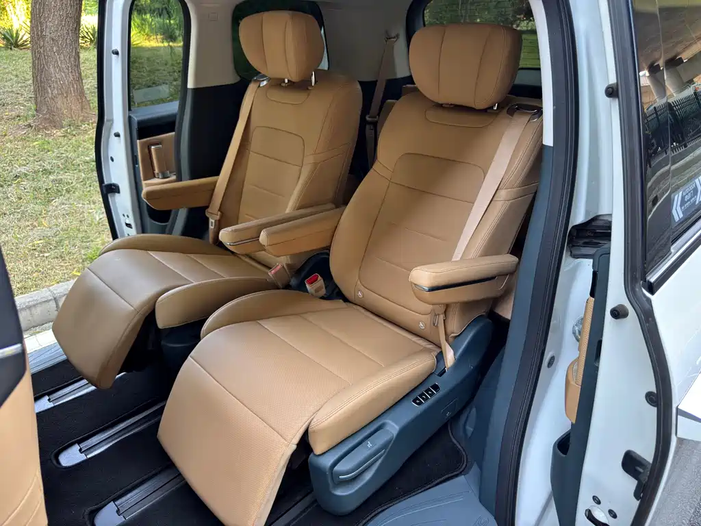 GAC Motor Trumpchi E8 — миниатюра 10