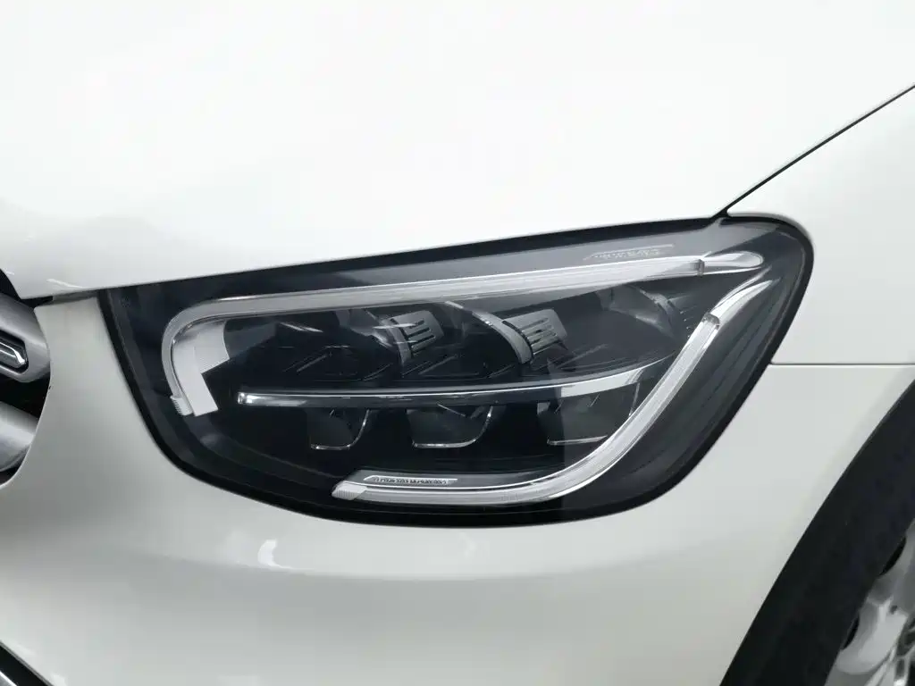 Mercedes-Benz GLC — миниатюра 7
