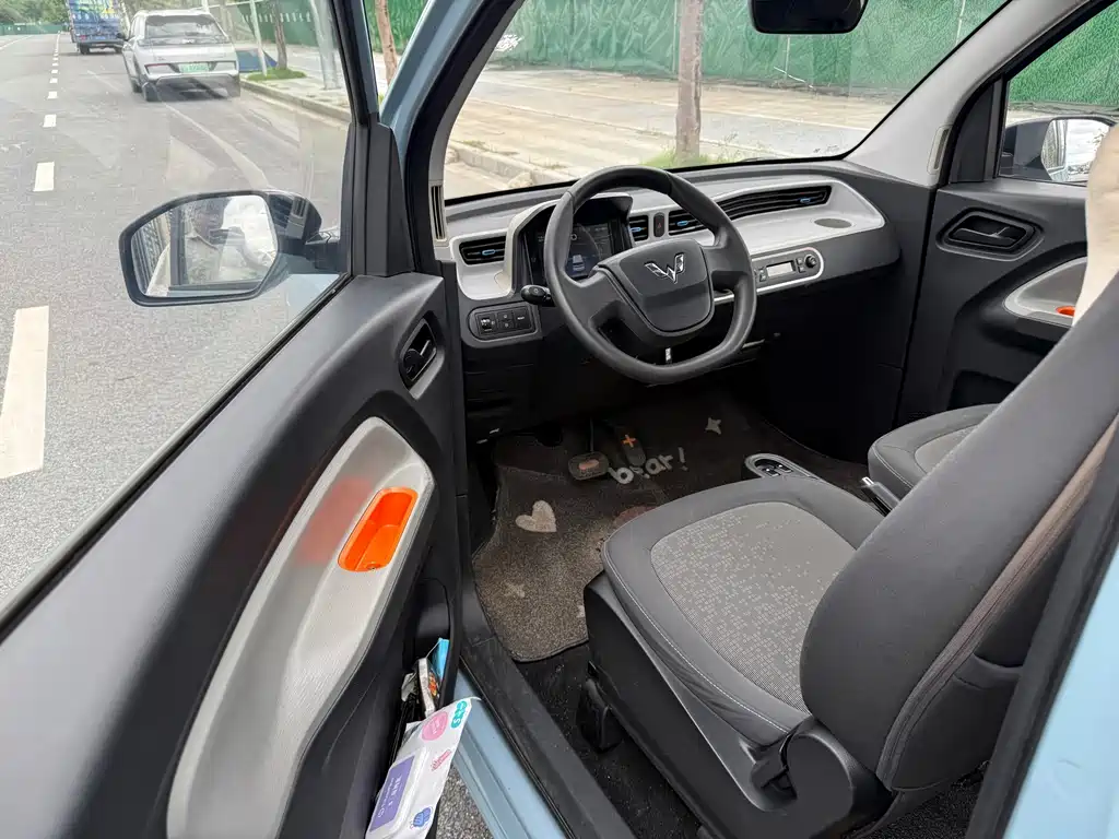Wuling MINIEV — миниатюра 5