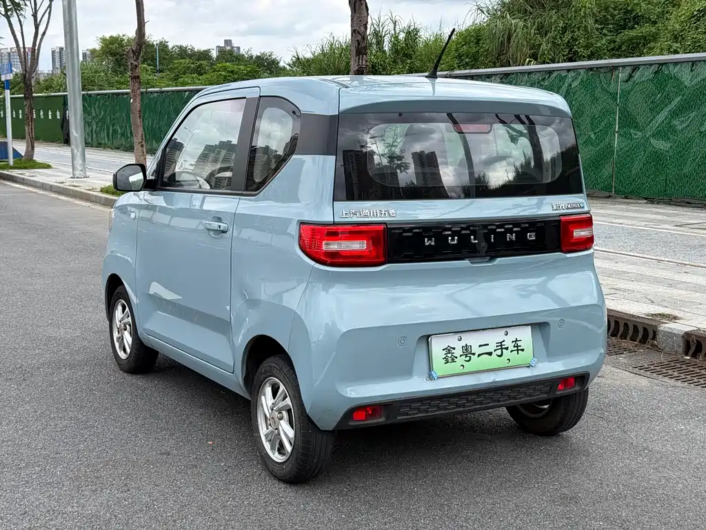 Wuling MINIEV — миниатюра 7