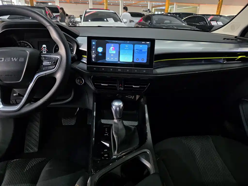 Roewe i5 — миниатюра 11