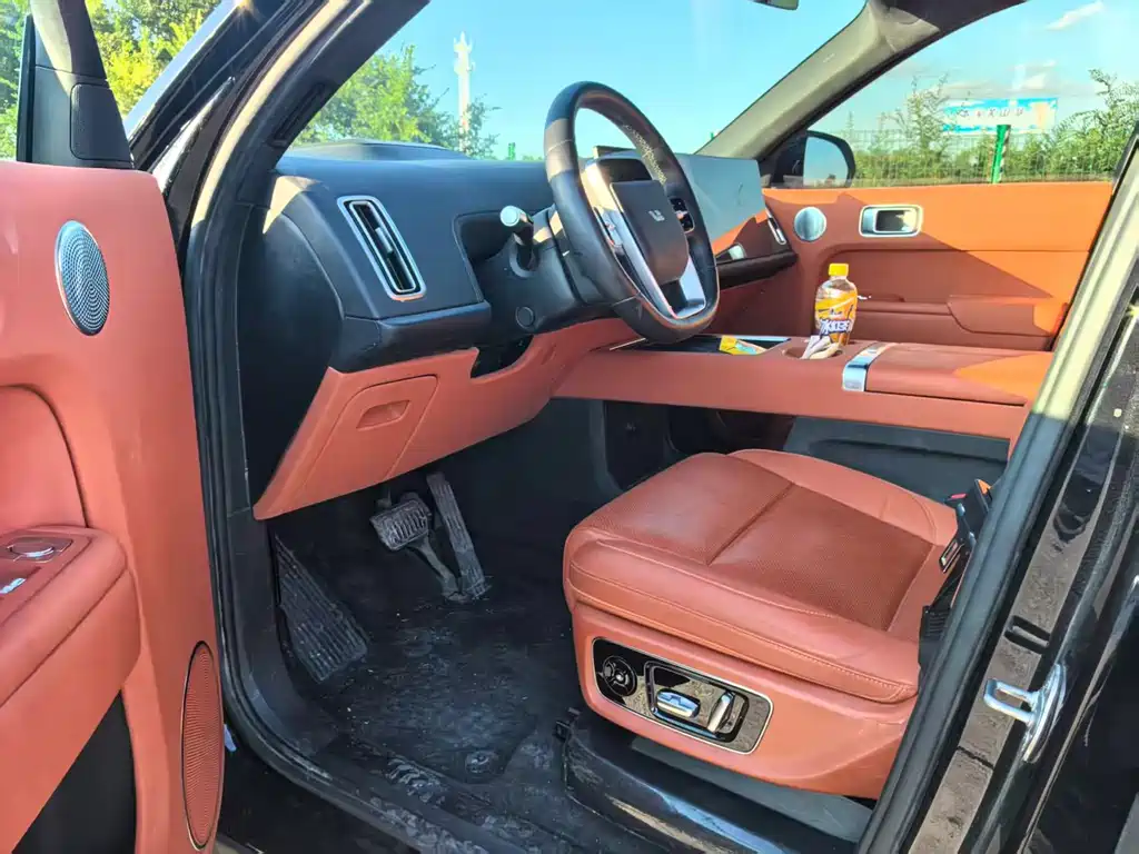 Li Auto Li L8 — миниатюра 4