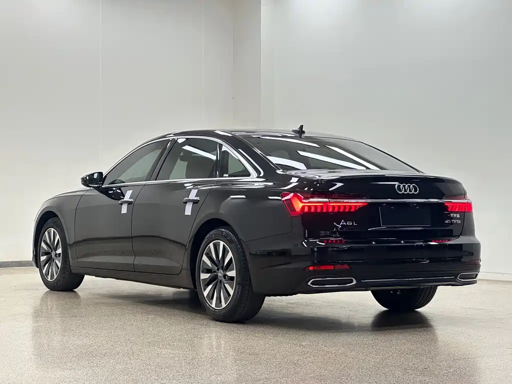 Audi A6L — миниатюра 9