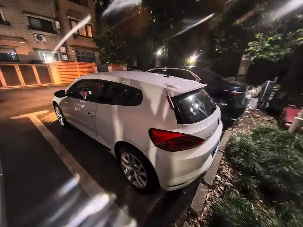 Volkswagen Scirocco — миниатюра 2