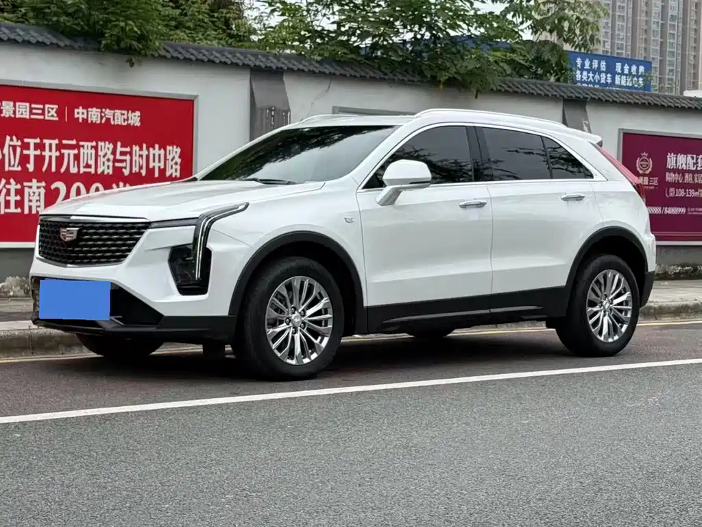 Cadillac XT4