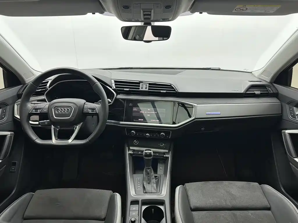 Audi Q3 2022 35 TFSI Fashion