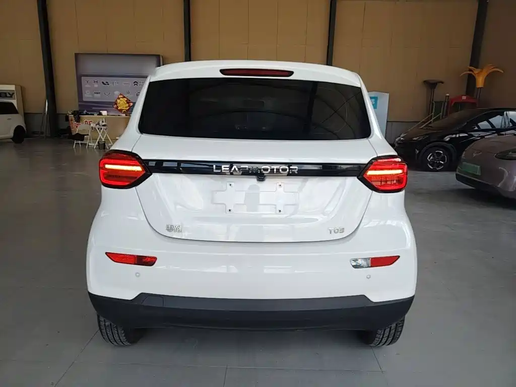Leapmotor Leapmotor T03 — миниатюра 6