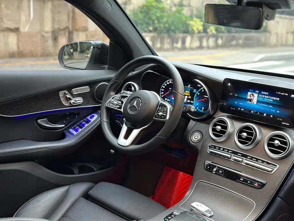 Mercedes-Benz GLC Coupe — миниатюра 13