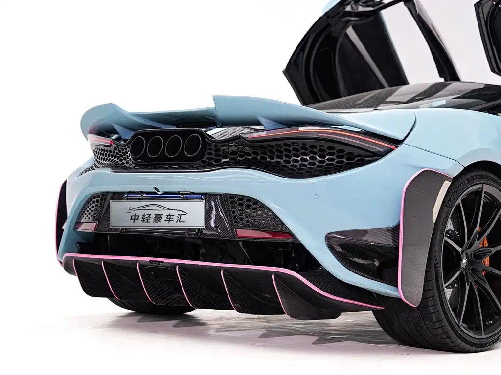 McLaren 720S — миниатюра 6