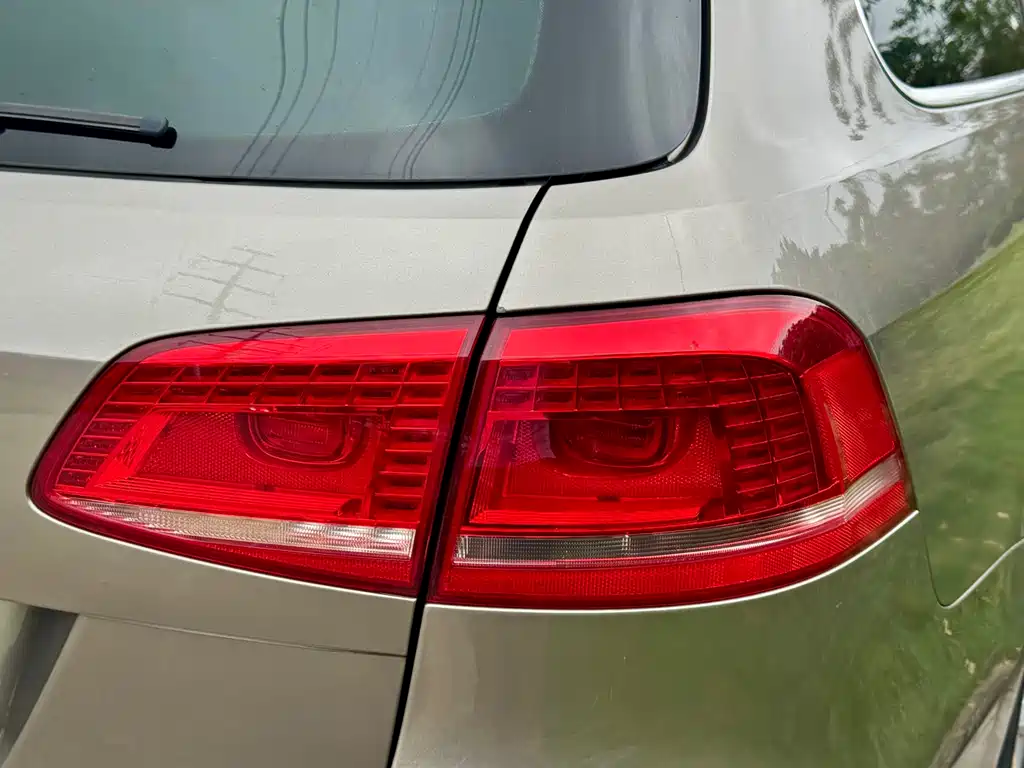 Volkswagen Magotan 2012 2.0TSI Luxury