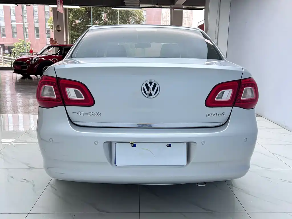 Volkswagen Bora — миниатюра 7