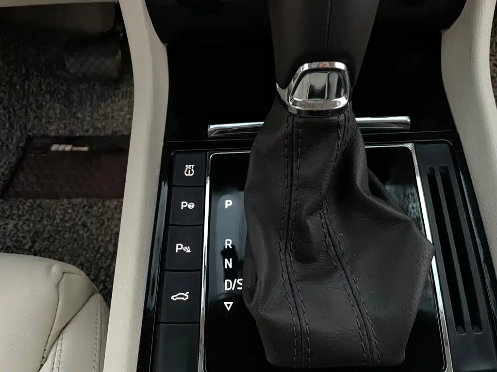 Skoda Superb — миниатюра 30
