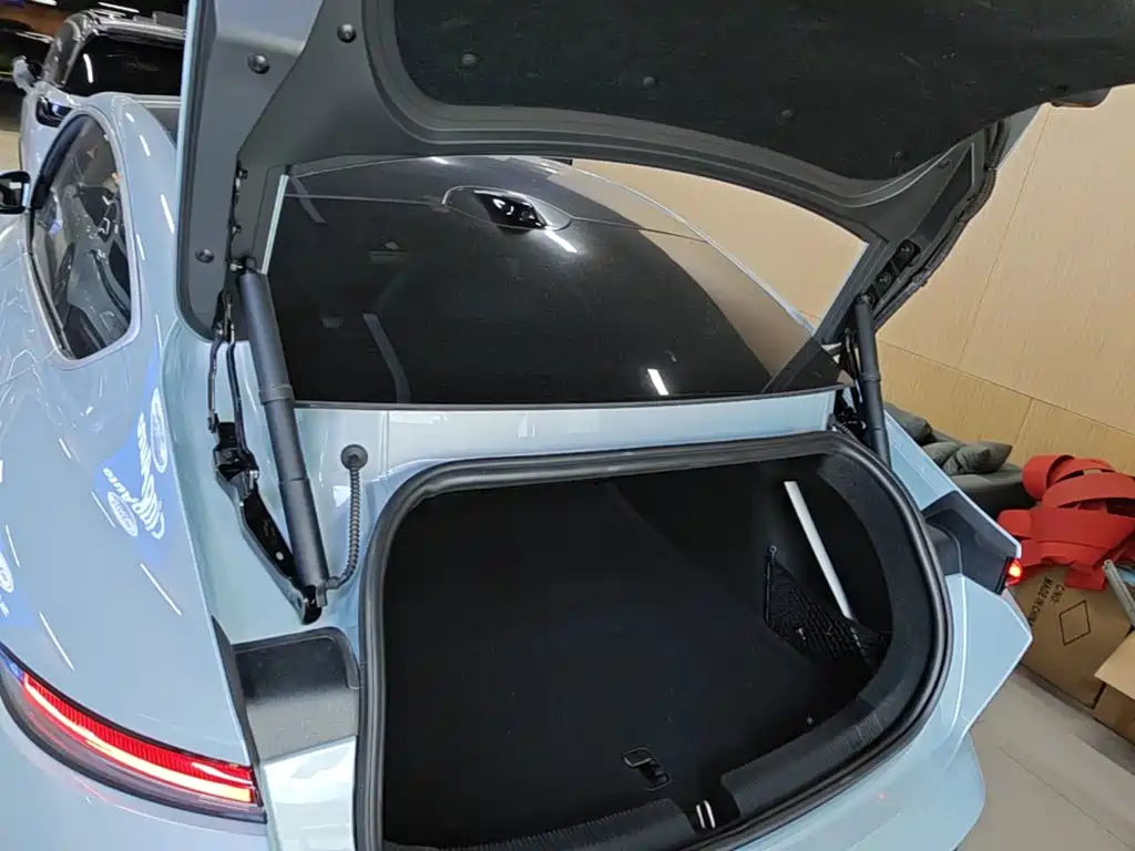 NIO ET5 — миниатюра 19