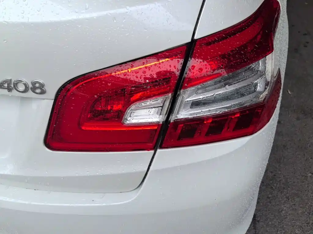 Peugeot 408 — миниатюра 8