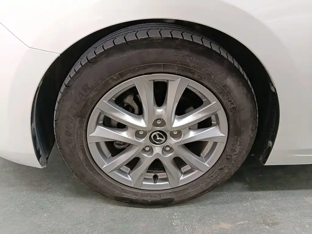 Mazda 3 Axela — миниатюра 25