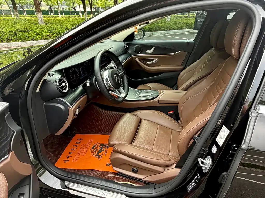 Mercedes-Benz E-Class E 2019 E 200 L Sport
