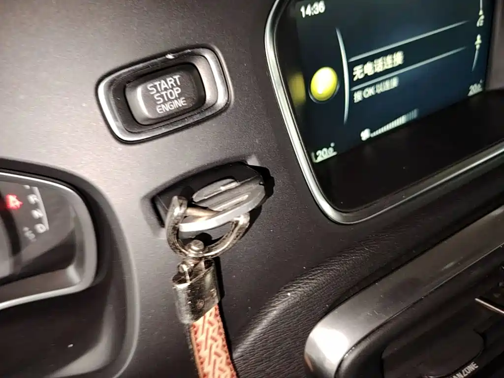 Volvo V40 2017 T3