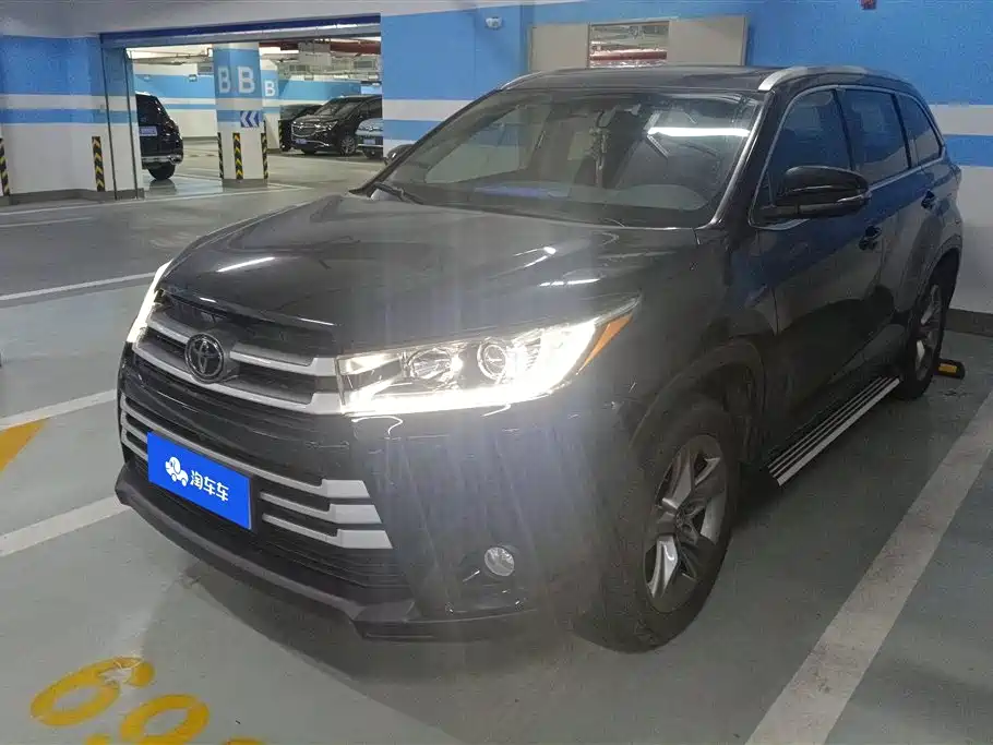 Toyota Highlander 2020