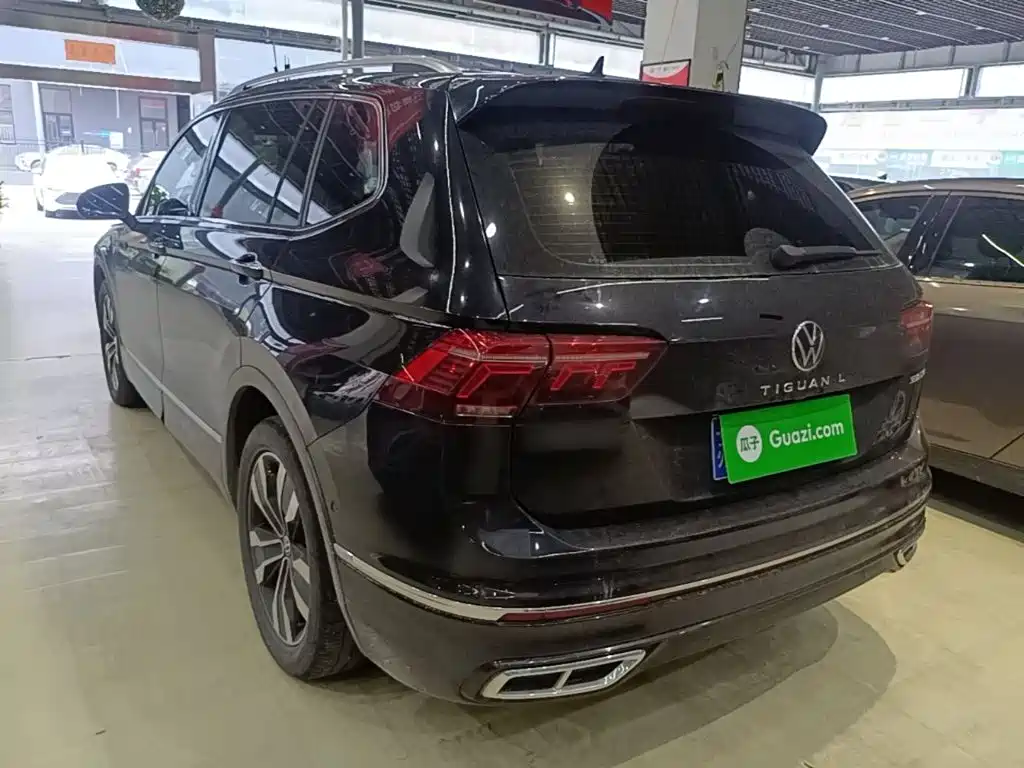 Volkswagen Tiguan L — миниатюра 5
