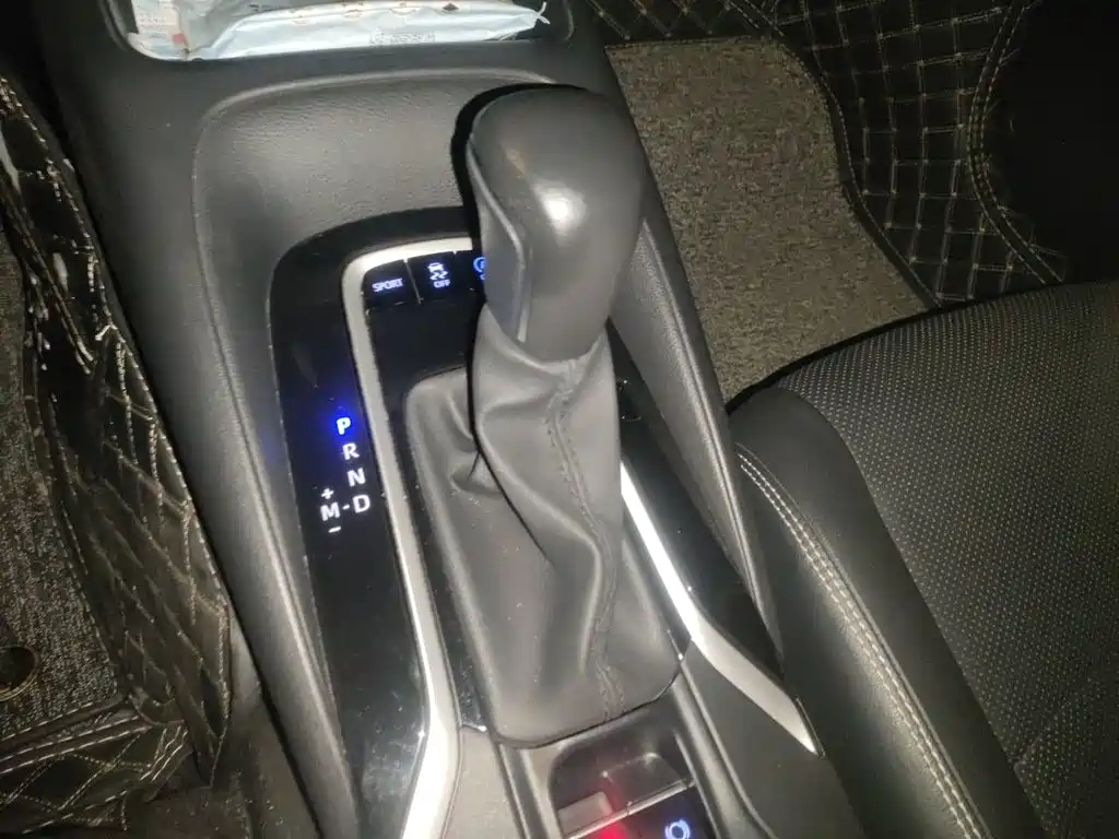 Toyota Corolla — миниатюра 10