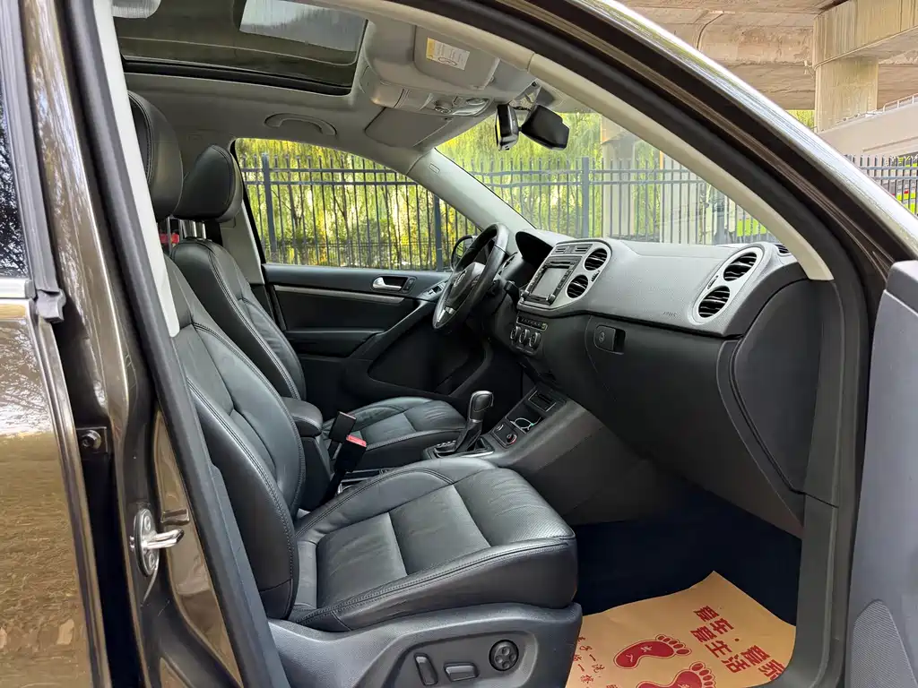 Volkswagen Tiguan — миниатюра 10