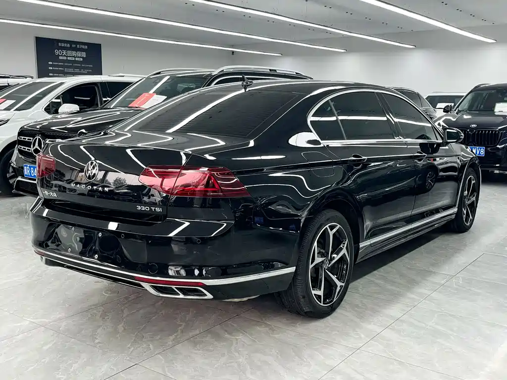 Volkswagen Magotan — миниатюра 4