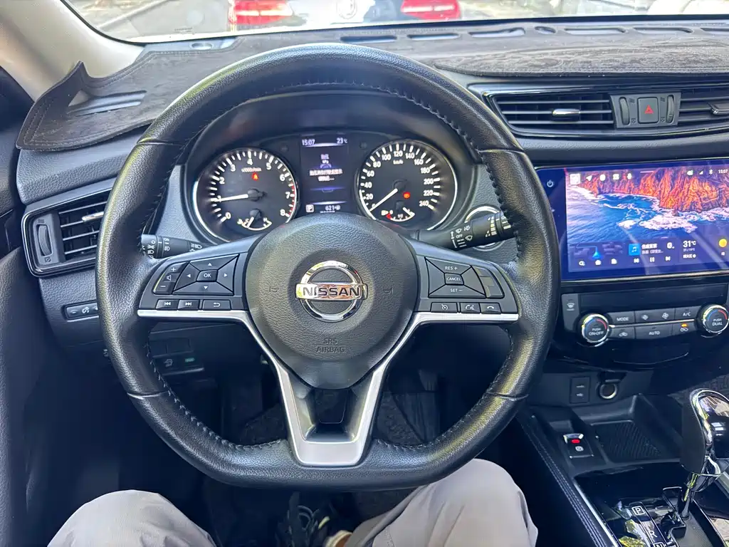 Nissan X-Trail — миниатюра 7
