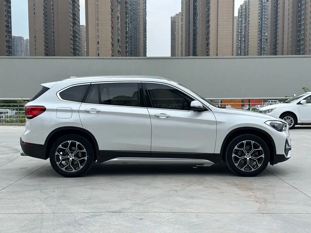 BMW X1 2021 sDrive20Li Premium