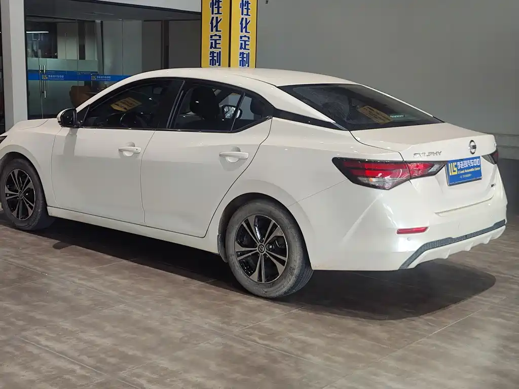 Nissan Sylphy — миниатюра 4
