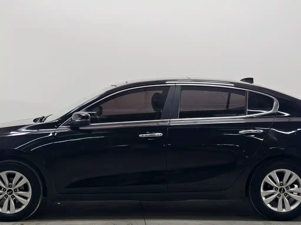 Kia K4 — миниатюра 7