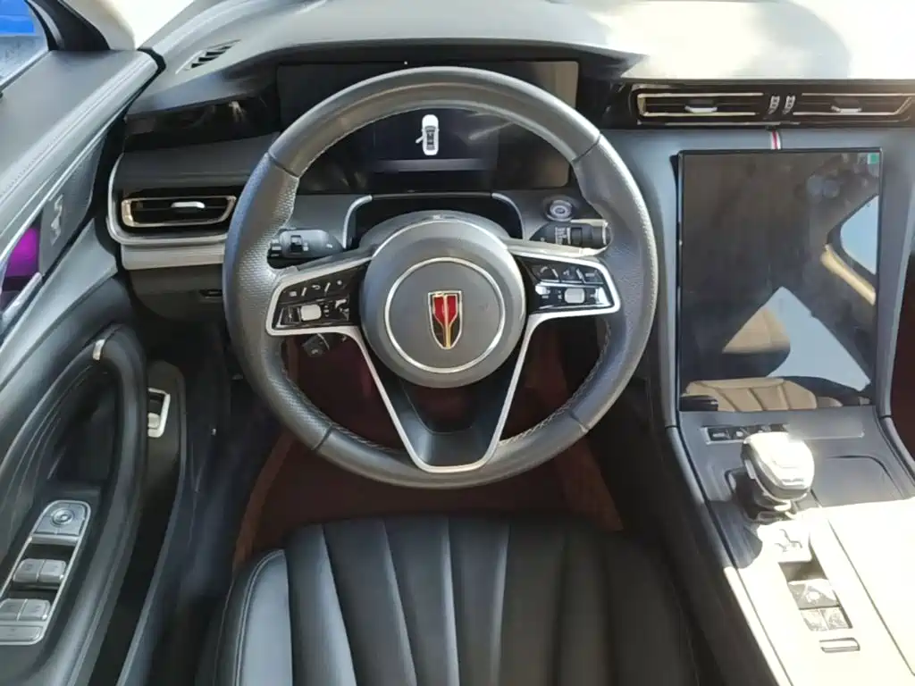 Hongqi Hongqi H5 — миниатюра 11